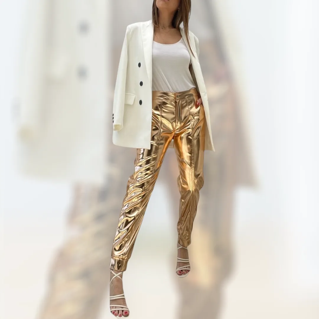 alana-pantas-11_11zon