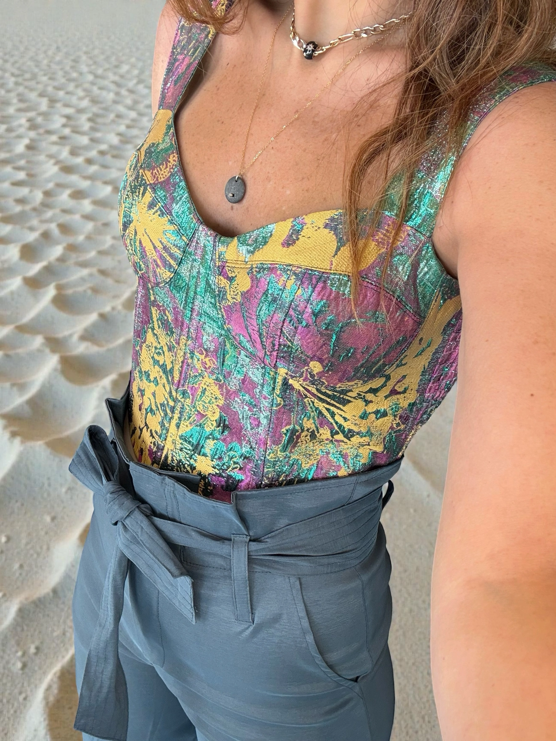 bustier-jaquard-verdes-lilas-y-mostazas-7